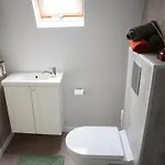 Tiny Located Next To Its Own Food Forest Дом отдыха